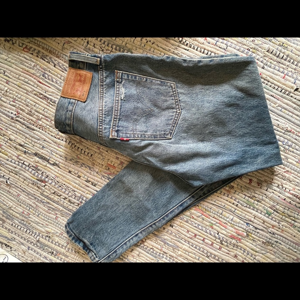Super cute Levi’s